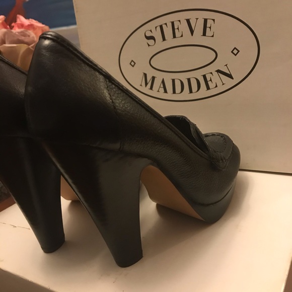 Steve Madden Oldiee Black Leat 5.5 - Picture 3 of 8